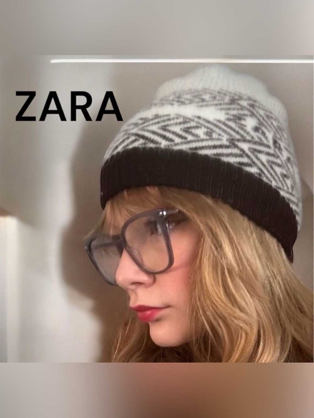 ZARA Winter Knit Beanie Hat Black Cream Logo Design